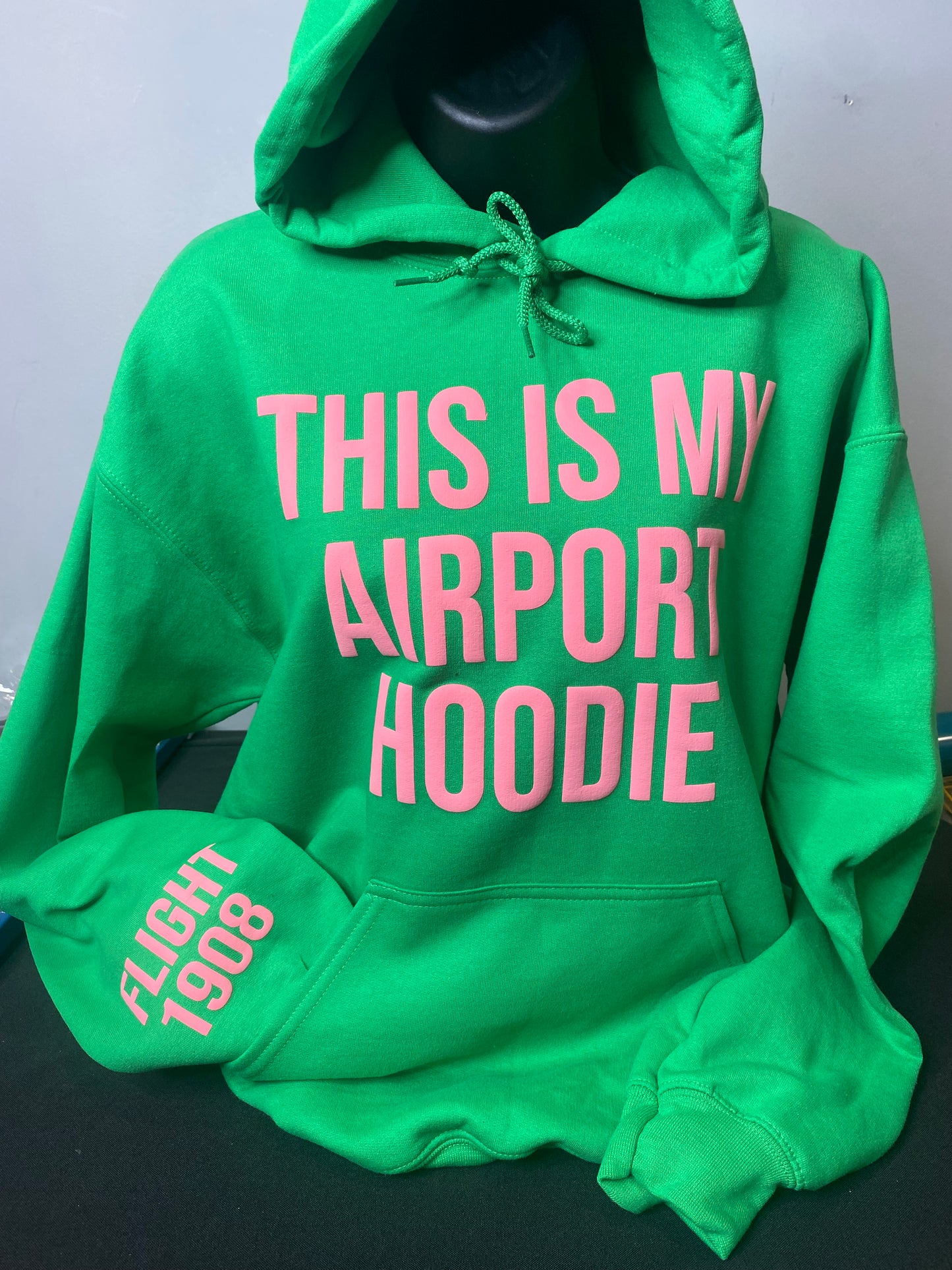 AIRPORT HOODIE AKA FLIGHT 1908